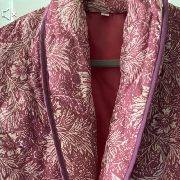 🔥SUMMER SALE🔥NWOT Floral pink Women's Jacket - Picture 3 of 7